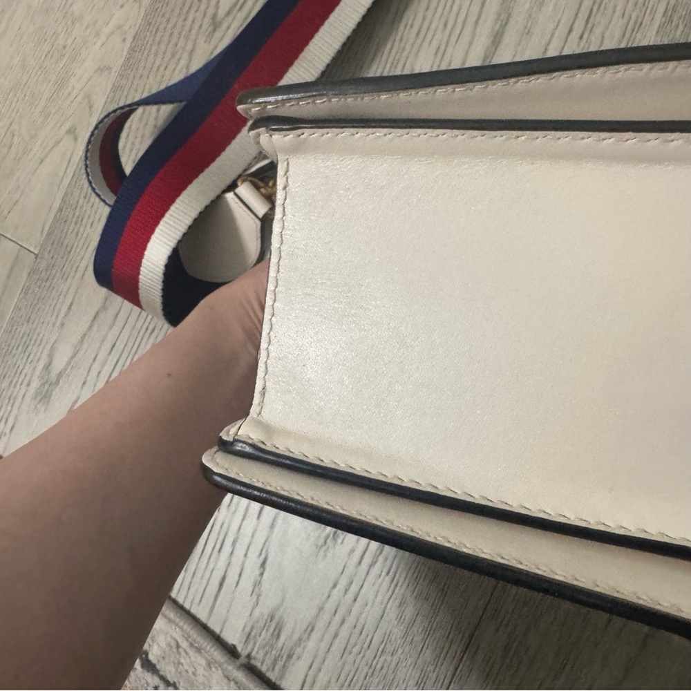 Gucci Bee Leather 2way Bag - Picture 7 of 10